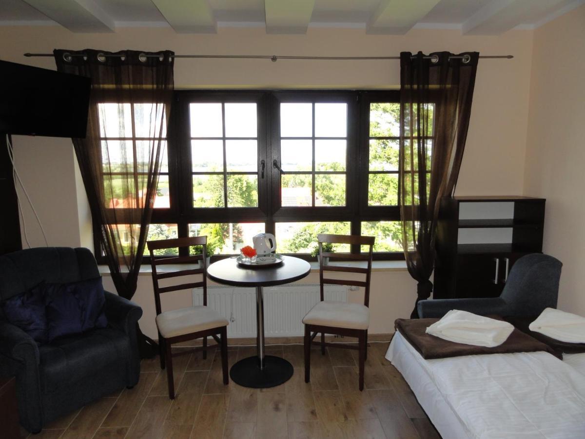 Hotelik Nad Zatoka Пуцк Екстериор снимка